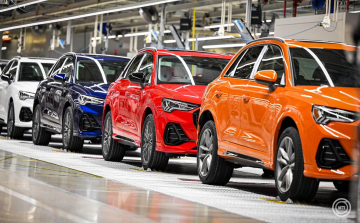 Elkészült az egymilliomodik Audi Q3 modell az Audi Hungaria győri gyárában