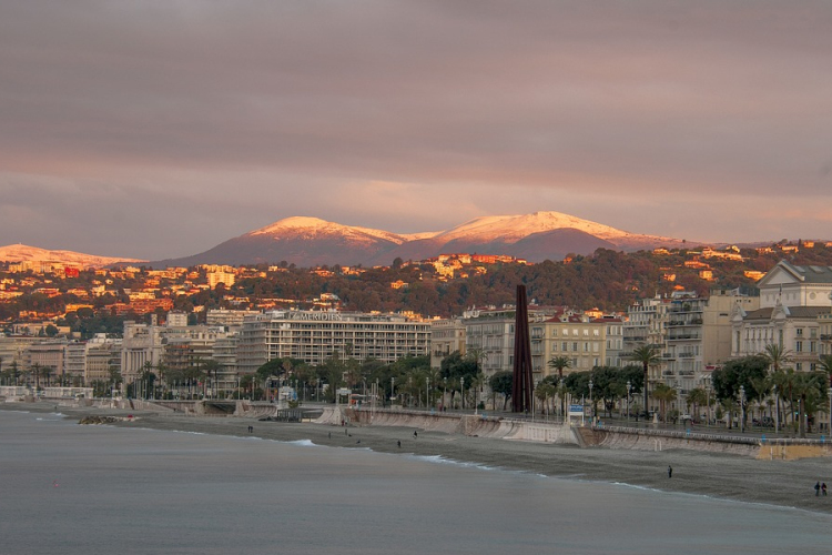 Nyolc embernek kell bíróság elé állnia a nizzai terrortámadás ügyében