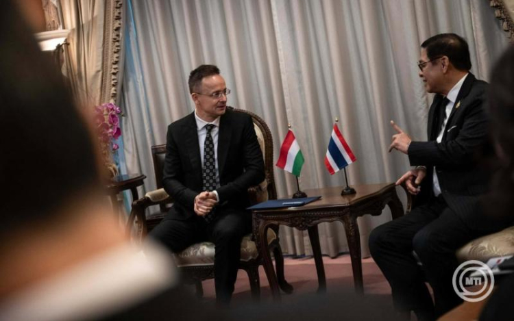 Szijjártó Péter: egyértelmű, hogy kinek a győzelmével fog végződni az ukrajnai háború